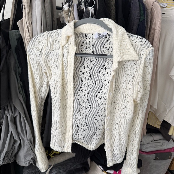 Princess Polly Cream Lace Button-Down Shirt - Picture 4 of 5